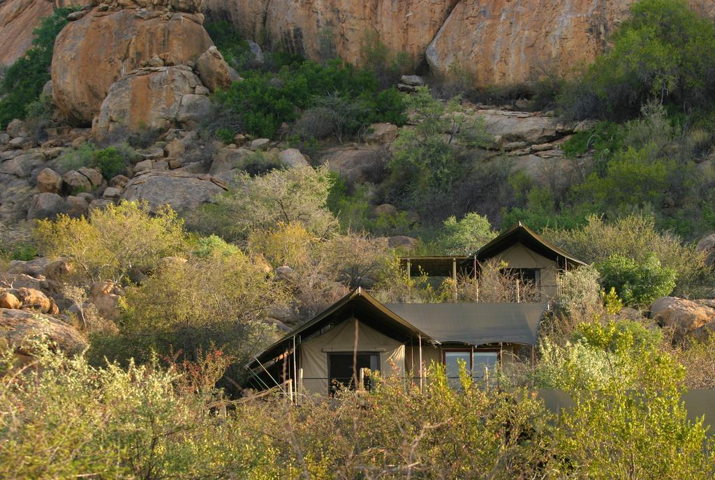 Erongo Wilderness Lodge Omaruru Luaran gambar