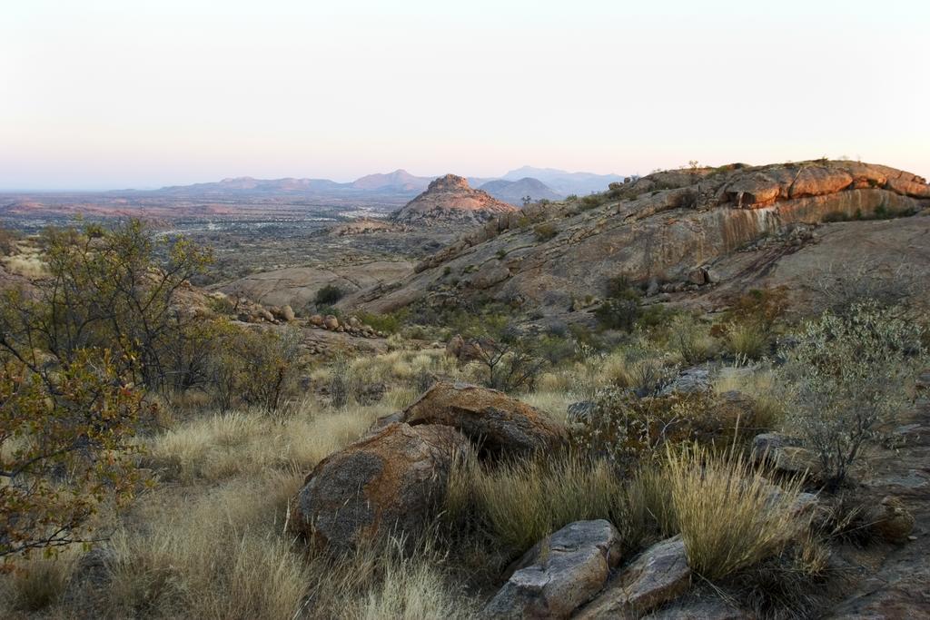 Erongo Wilderness Lodge Omaruru Luaran gambar